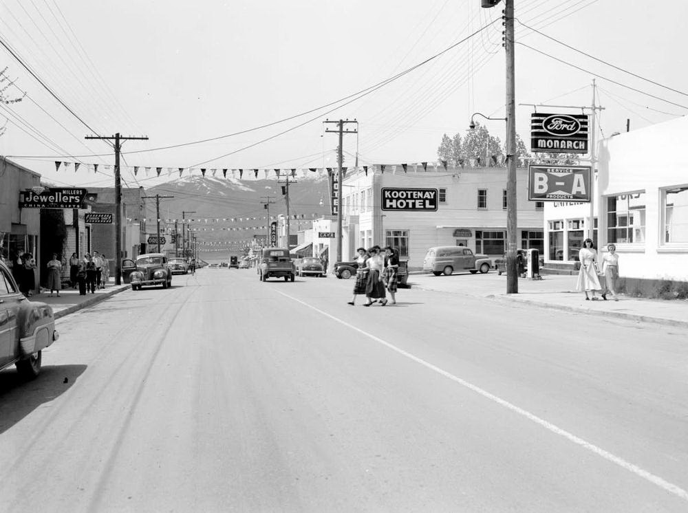 Historical photos photographs of Creston