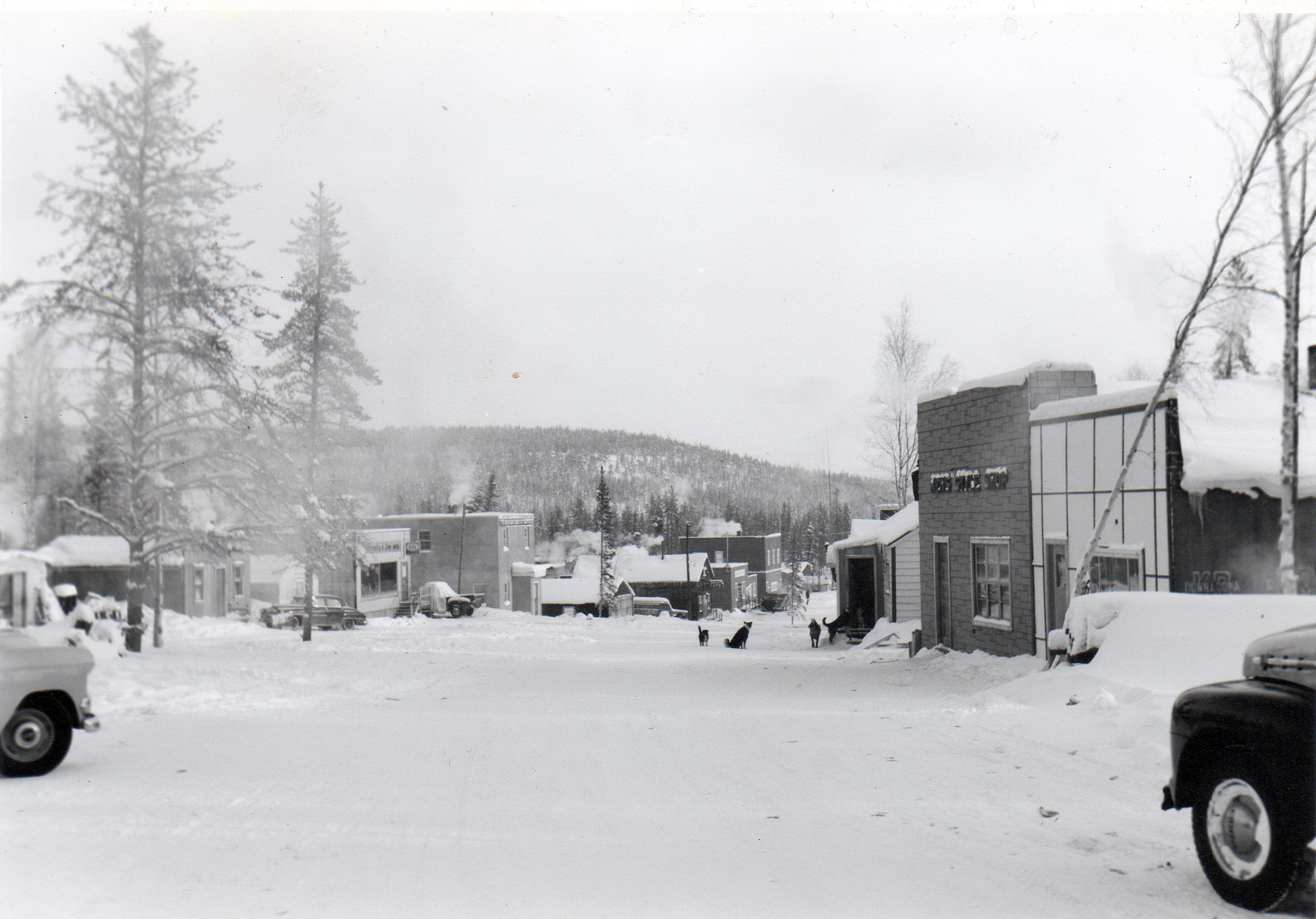 Historical photos photographs of Uranium City Saskatchewan